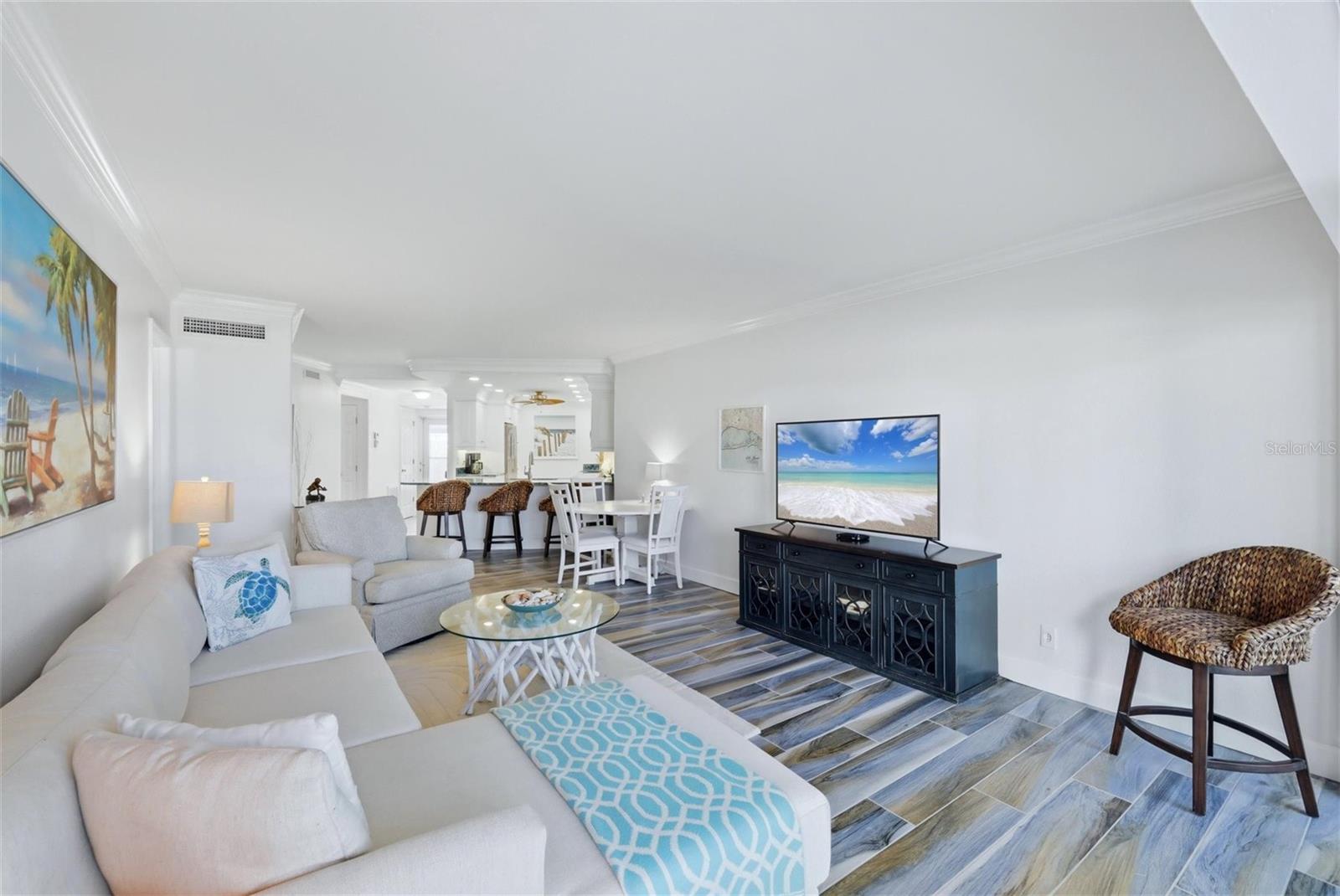 2110 BENJAMIN FRANKLIN DR #104, SARASOTA, FL — photo 10