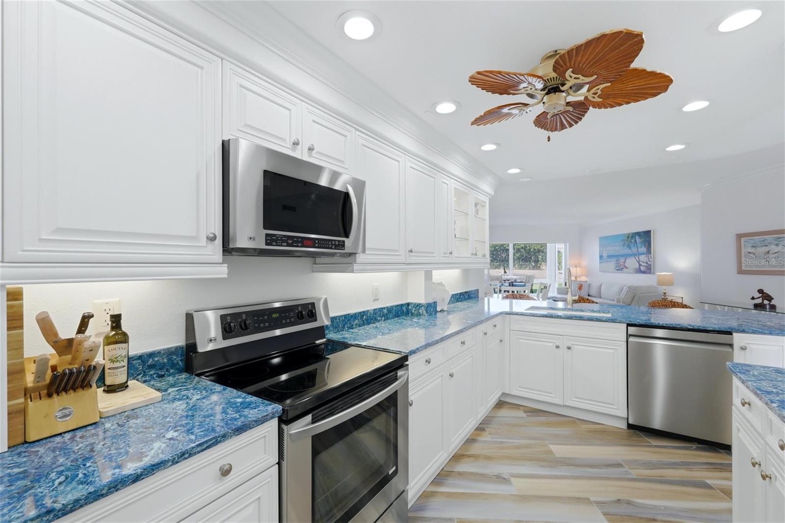 2110 BENJAMIN FRANKLIN DR #104, SARASOTA, FL — photo 21