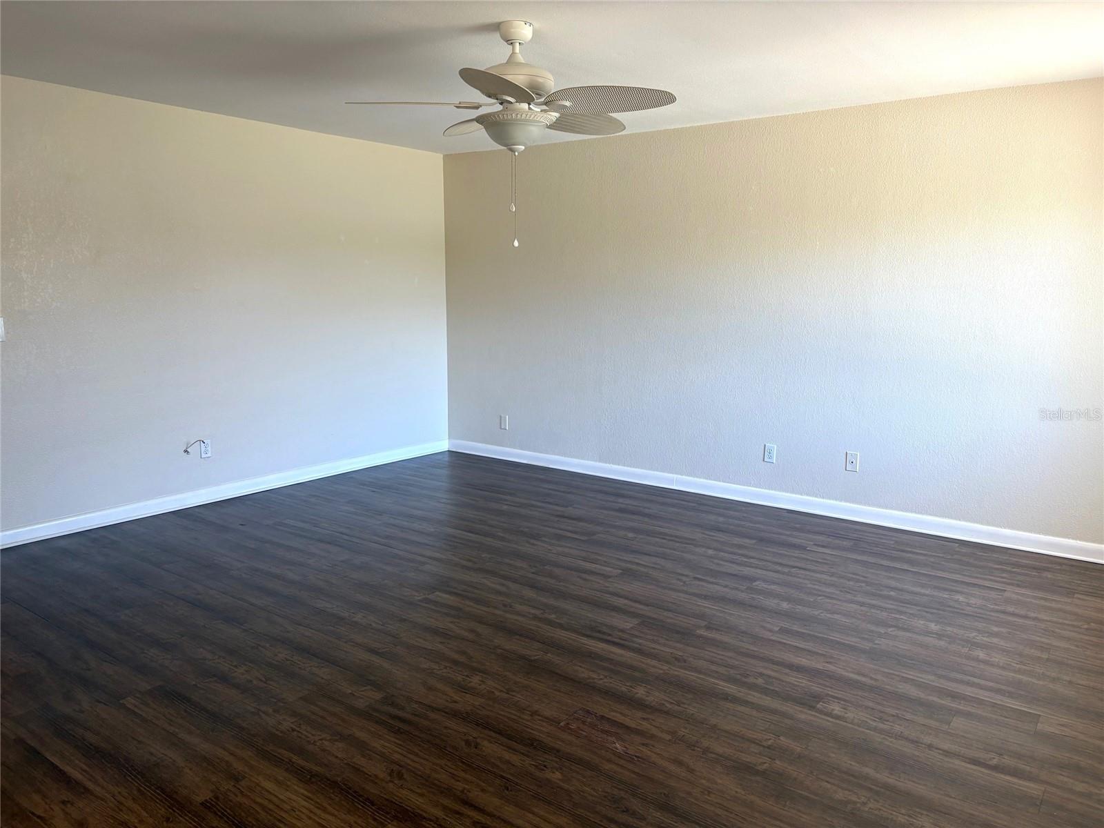 2202 CLUBHOUSE DR #185, SUN CITY CENTER, FL — photo 4