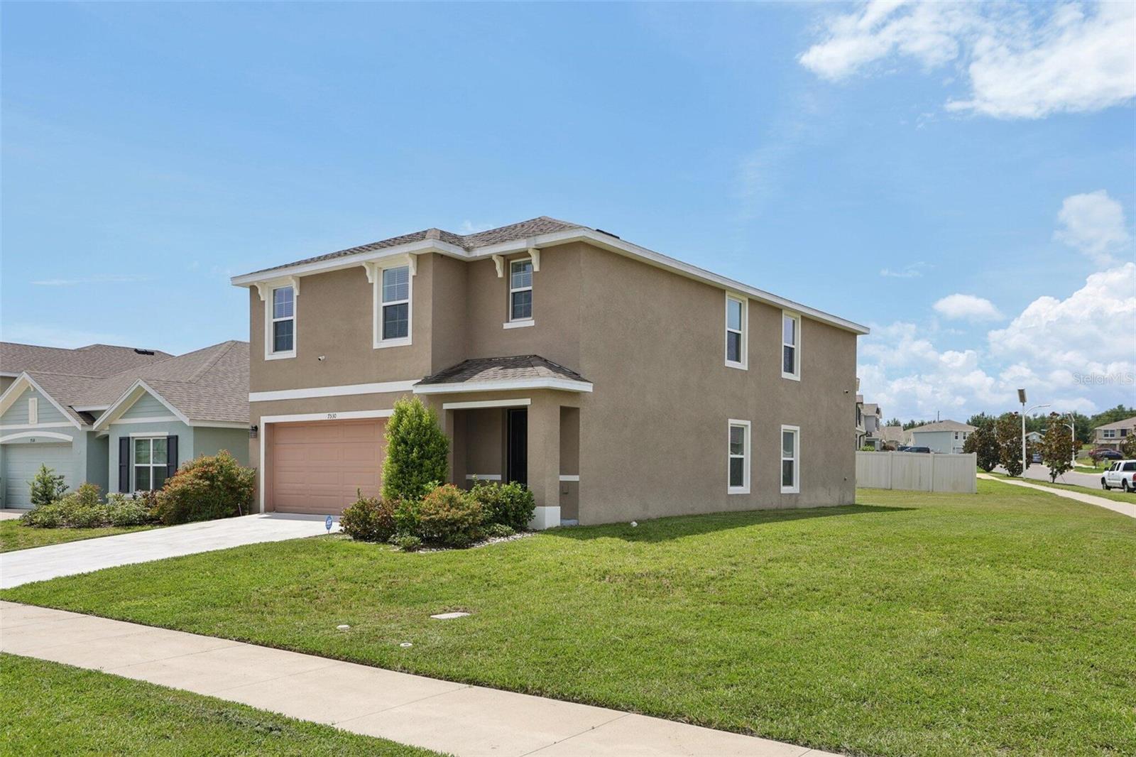 7530 BROAD POINTE DR, ZEPHYRHILLS, FL — photo 2