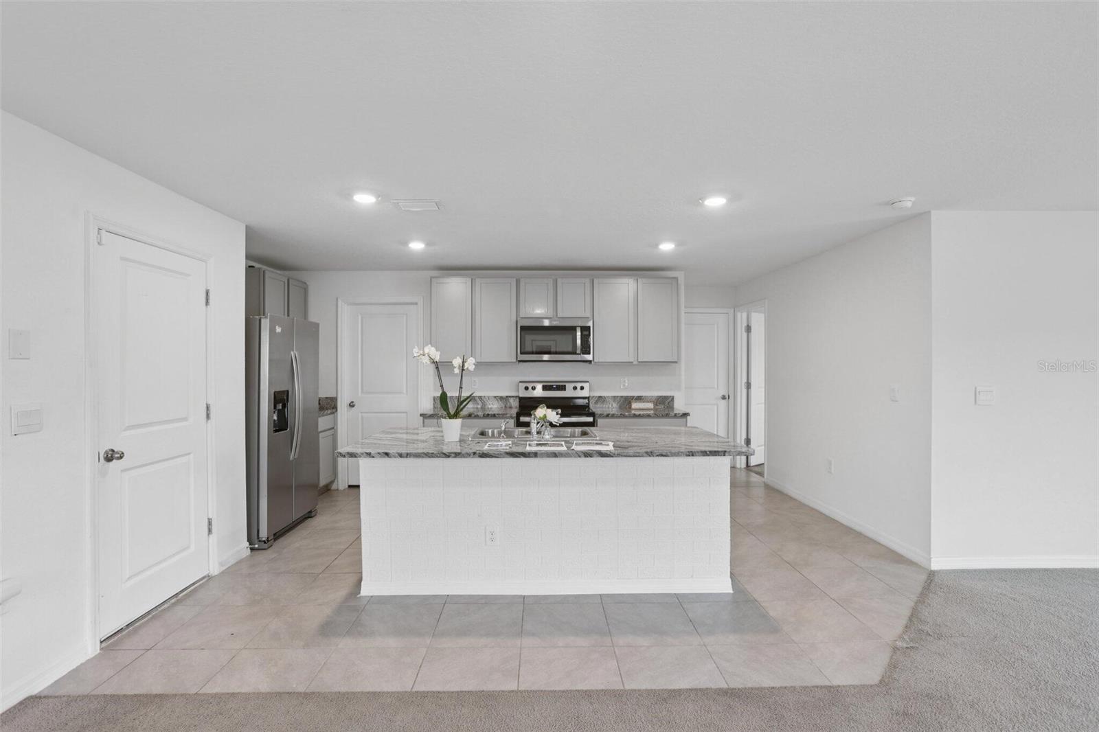 7530 BROAD POINTE DR, ZEPHYRHILLS, FL — photo 5