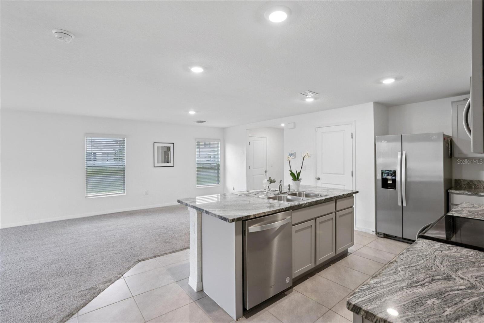 7530 BROAD POINTE DR, ZEPHYRHILLS, FL — photo 8