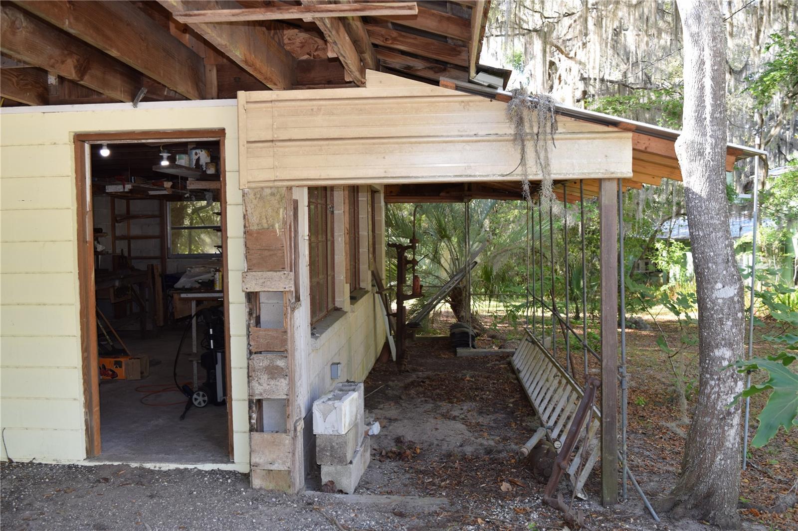 121 AWEEMA WAY, MELROSE, FL — photo 32