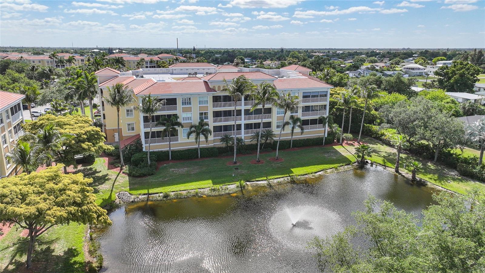 255 W END DR #3306, PUNTA GORDA, FL — photo 39