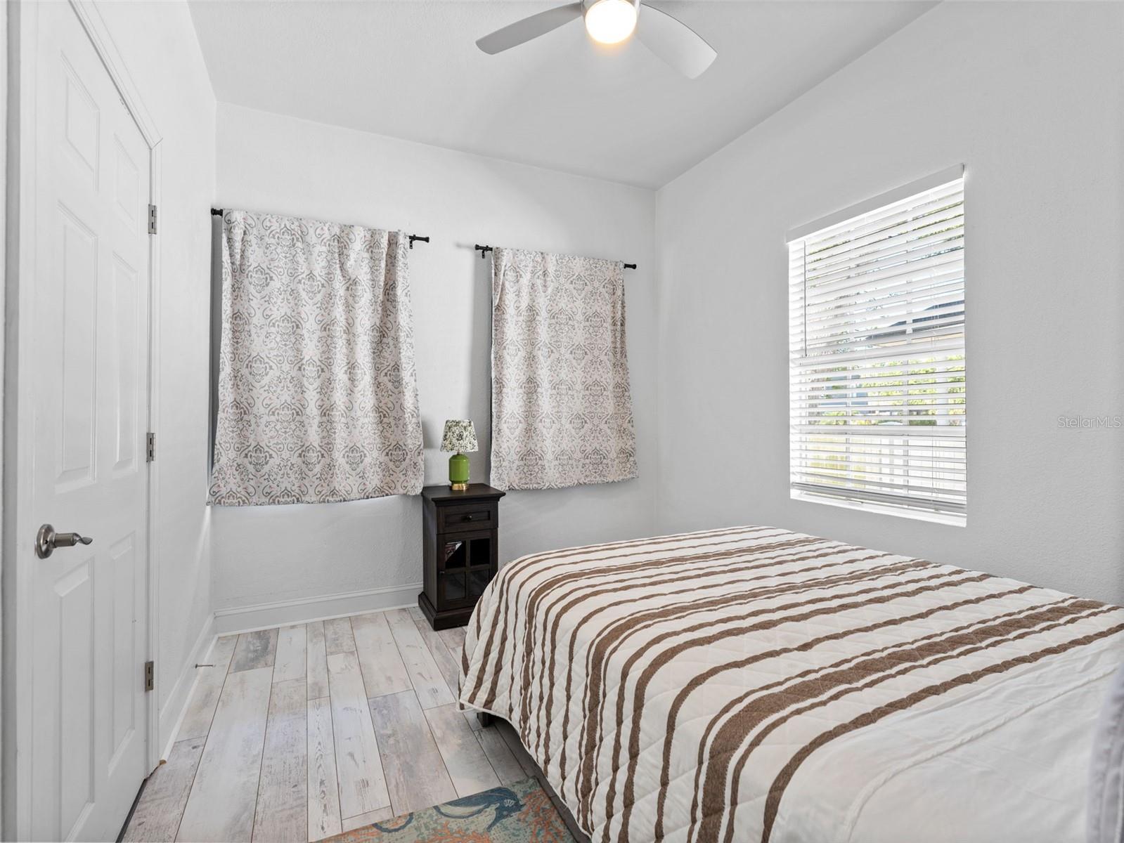 2903 W IVY ST, TAMPA, FL — photo 19