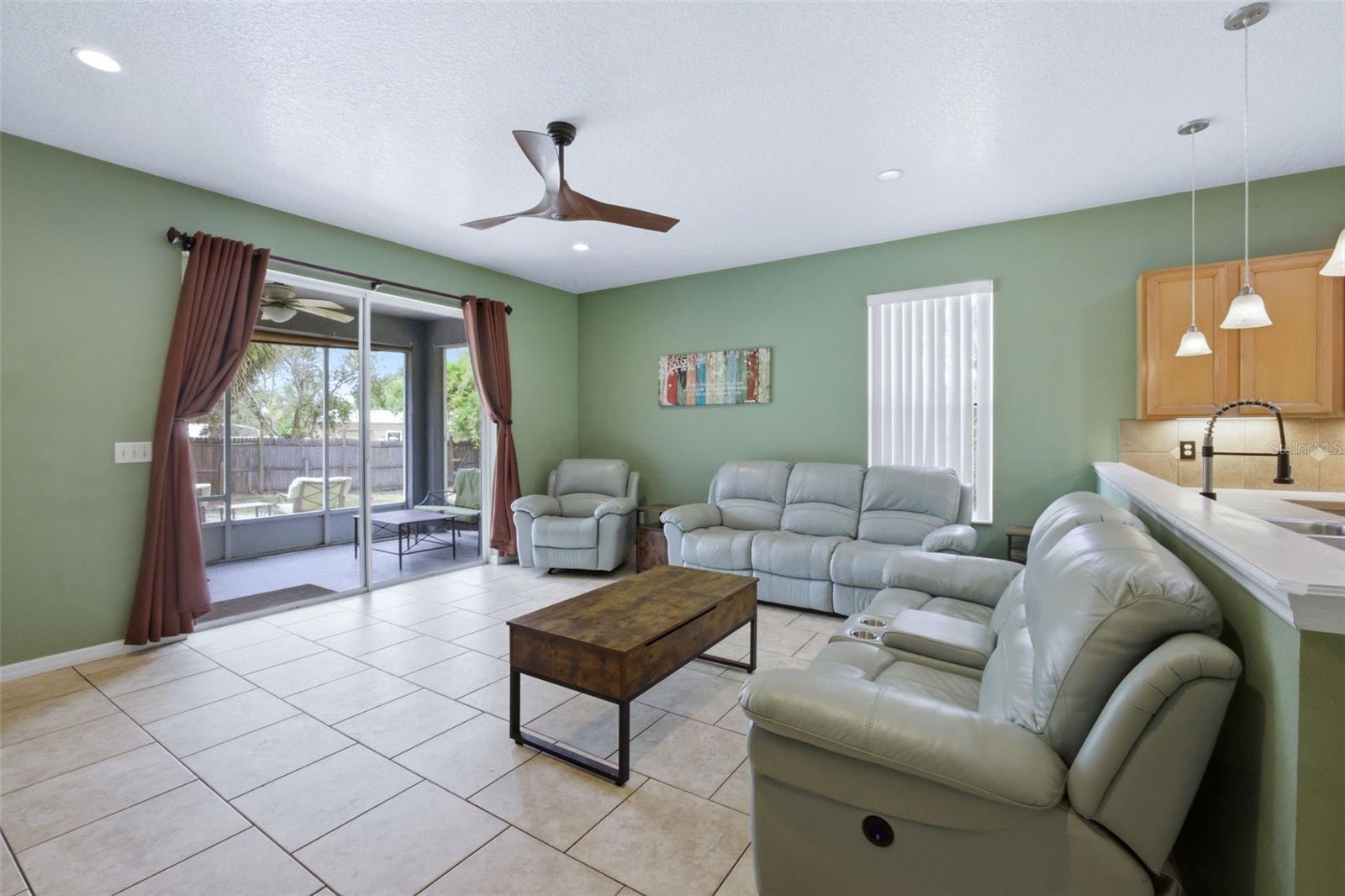 35937 DAWN DR, LEESBURG, FL — photo 14