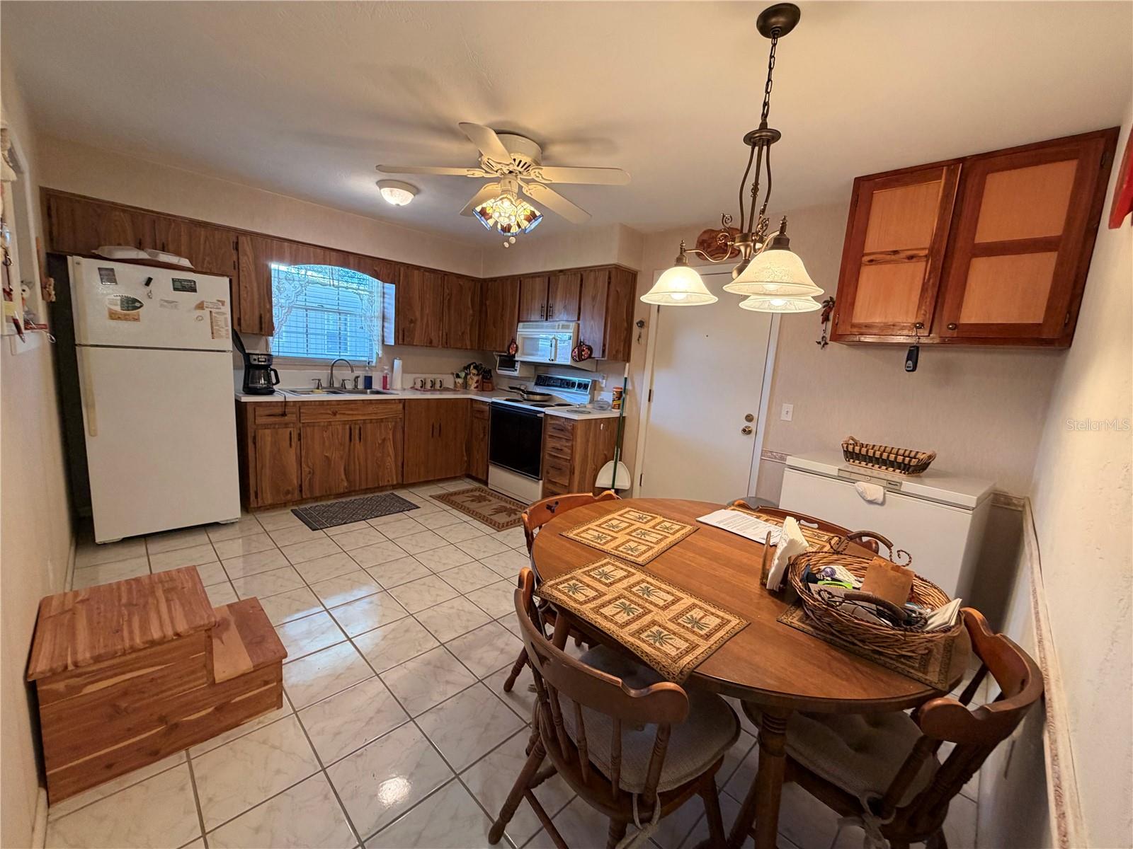 1640 JUNO TR #205B, ASTOR, FL — photo 4