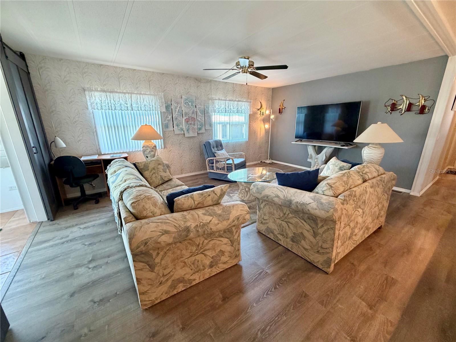 34540 VIOLET DR N, PINELLAS PARK, FL — photo 8