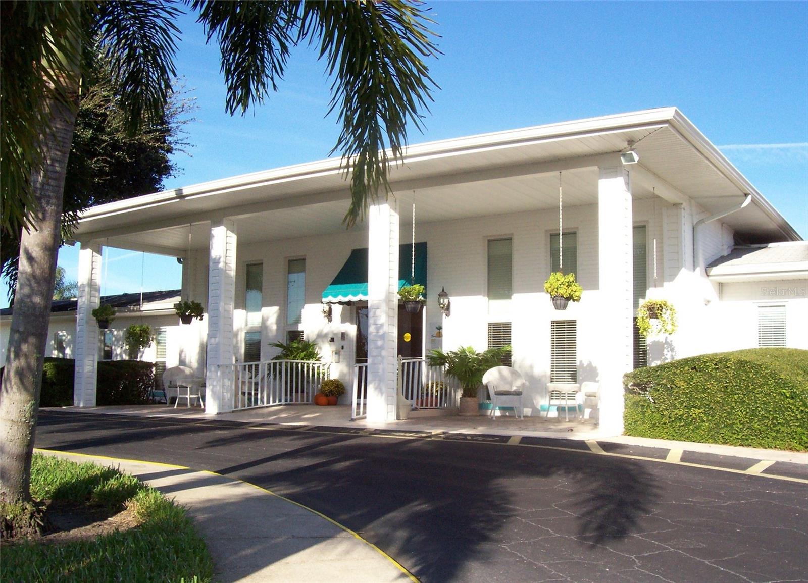 34540 VIOLET DR N, PINELLAS PARK, FL — photo 33