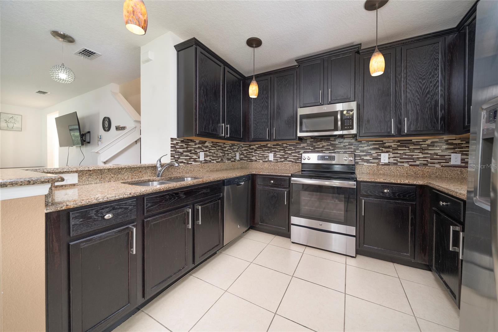 212 PRIMROSE DR, DAVENPORT, FL — photo 9