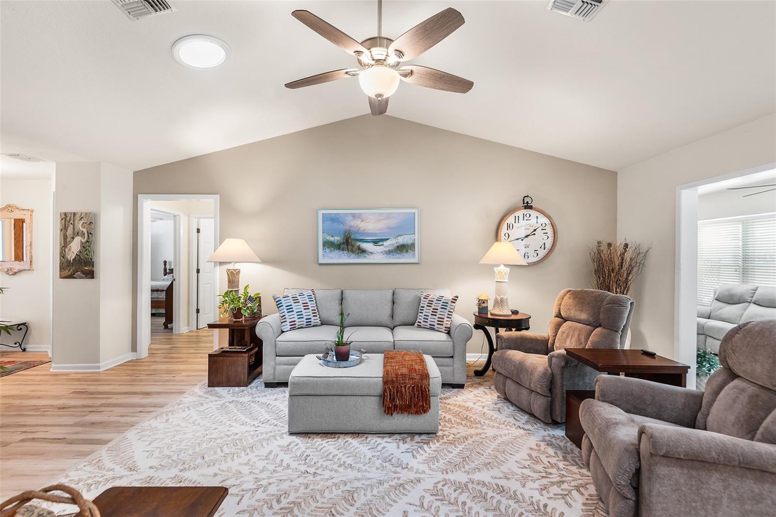 510 EASTLAKE DR, HAINES CITY, FL — photo 11