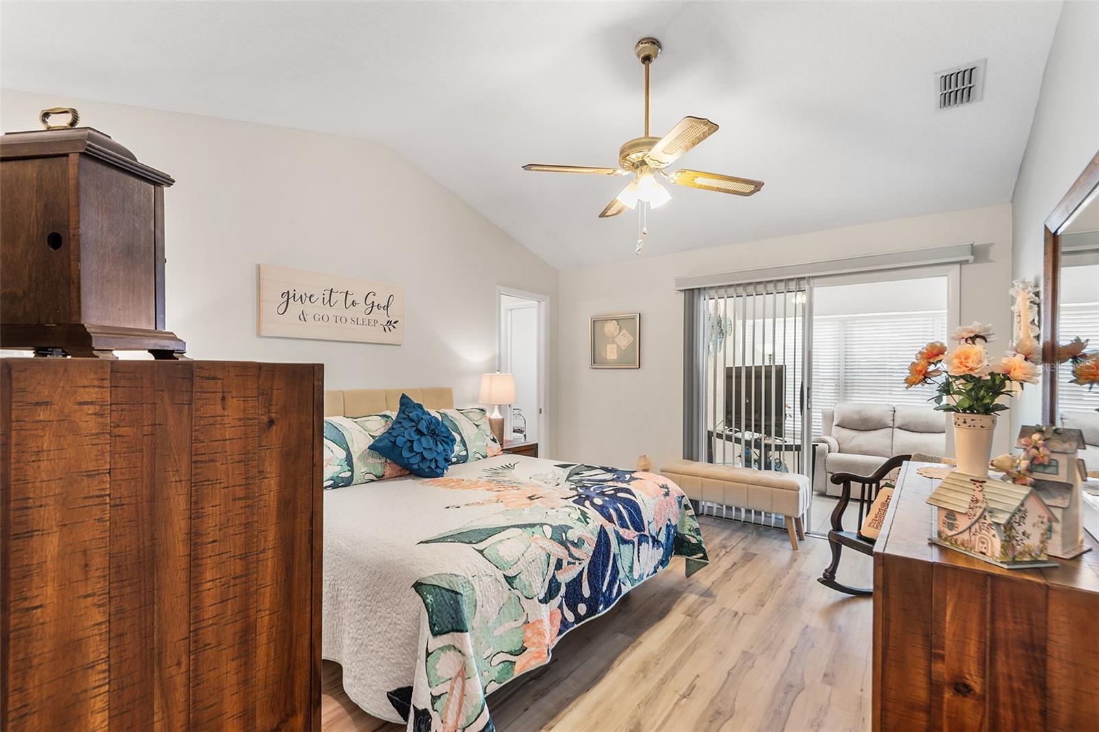 510 EASTLAKE DR, HAINES CITY, FL — photo 23
