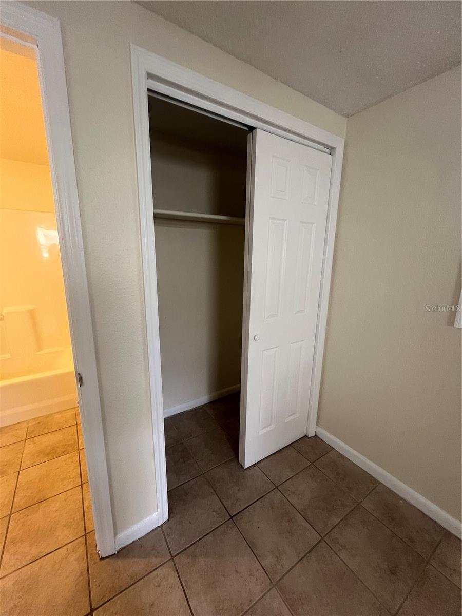 275 PINEAPPLE ST #B, ENGLEWOOD, FL — photo 8