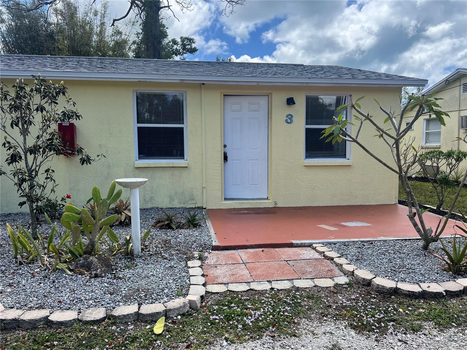 255 PINEAPPLE ST #3, ENGLEWOOD, FL — photo 2