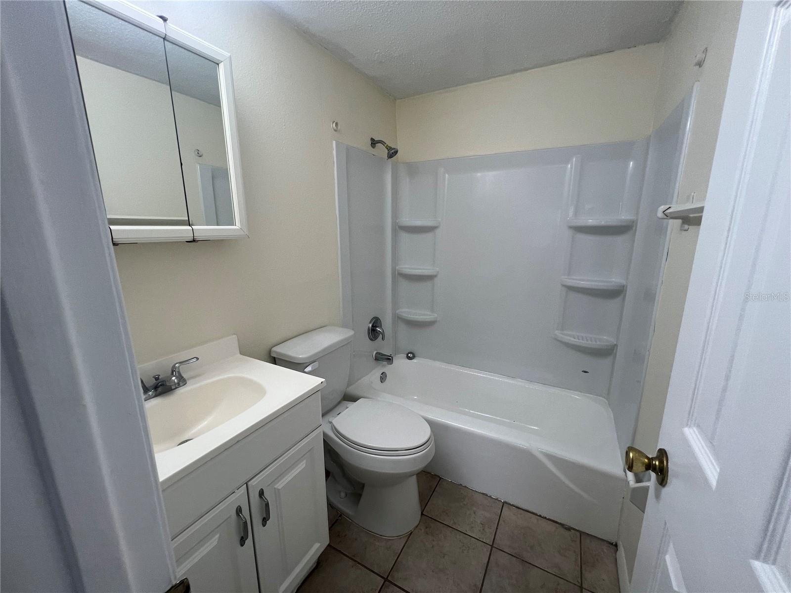 255 PINEAPPLE ST #3, ENGLEWOOD, FL — photo 6