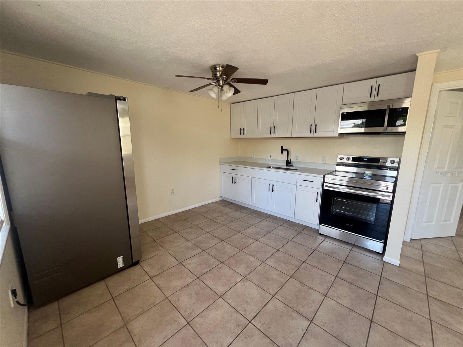 255 PINEAPPLE ST #3, ENGLEWOOD, FL — photo 7