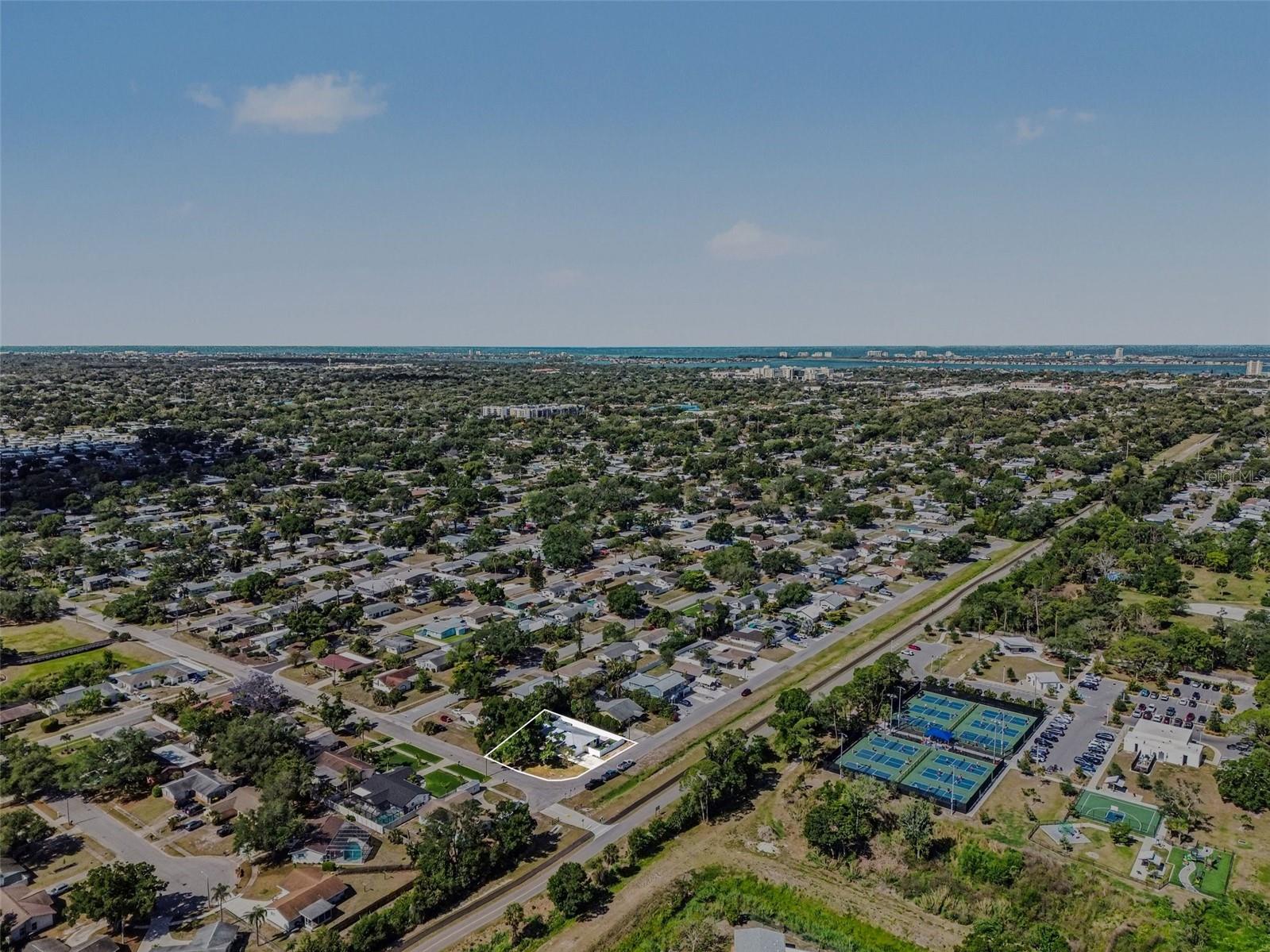 704 S LOCKWOOD RIDGE RD, SARASOTA, FL — photo 53