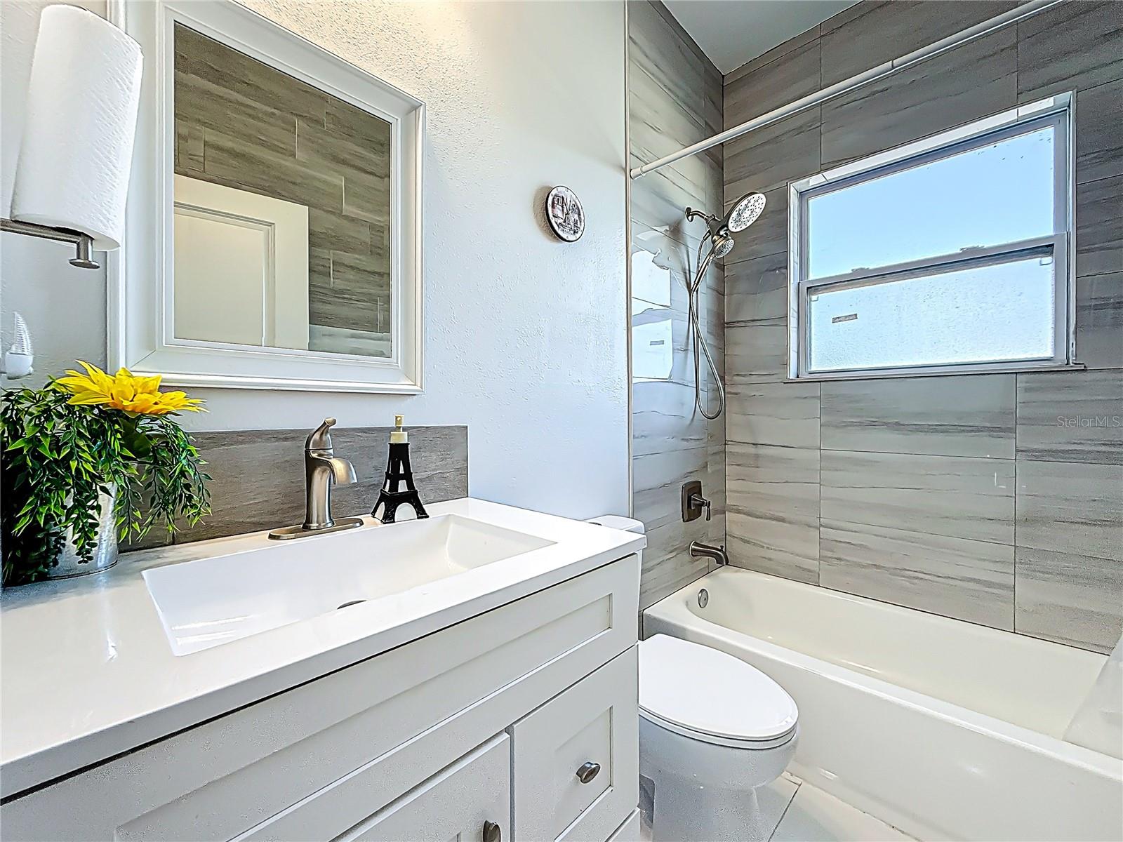 11426 LAKEVIEW DR, LEESBURG, FL — photo 55