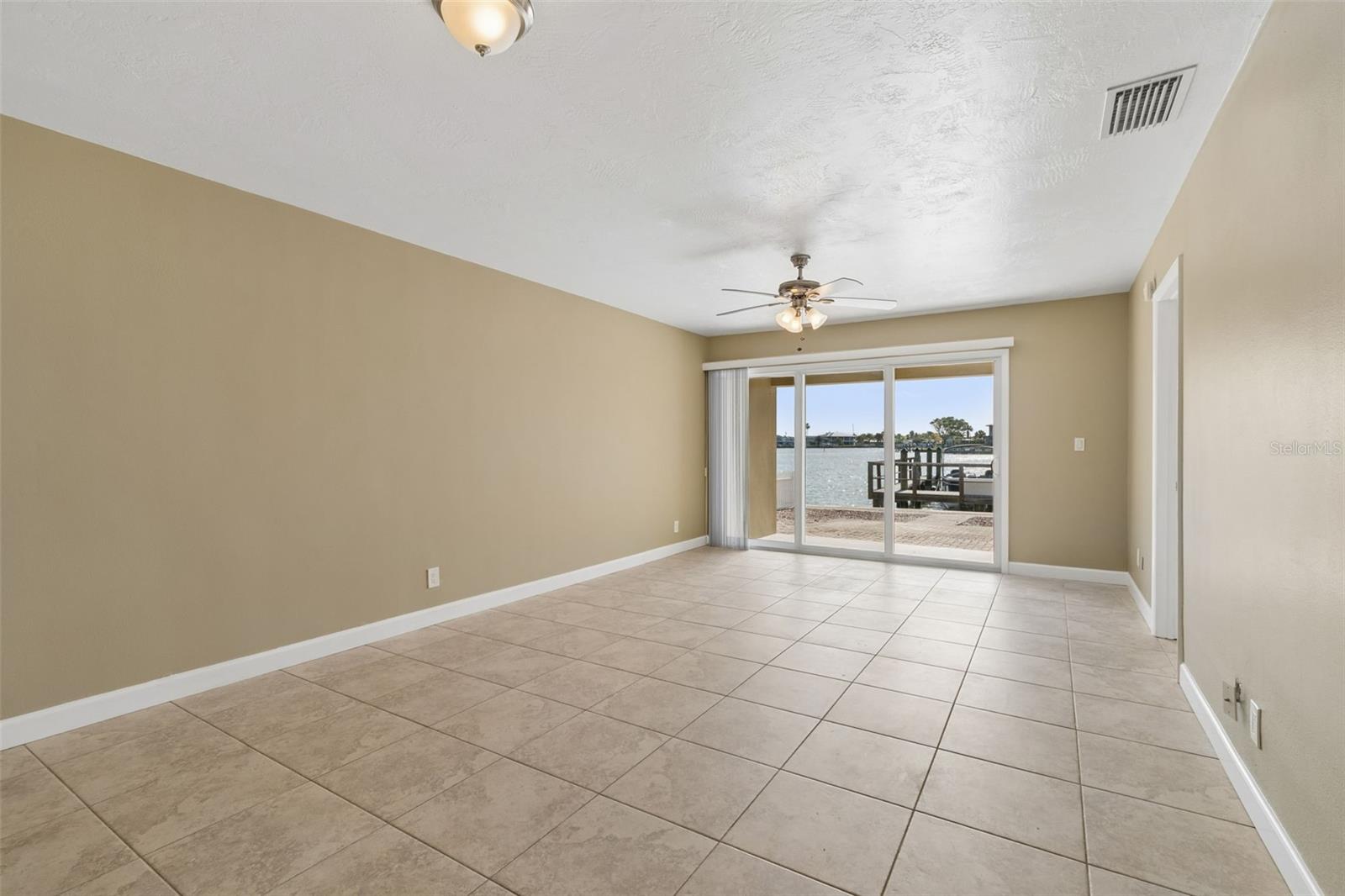 2307 BAY BLVD, INDIAN ROCKS BEACH, FL — photo 26