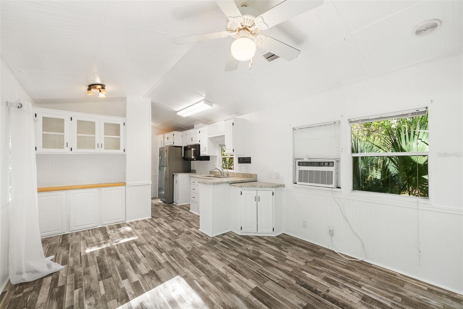 25723 BAREVA RD, WEEKI WACHEE, FL — photo 30