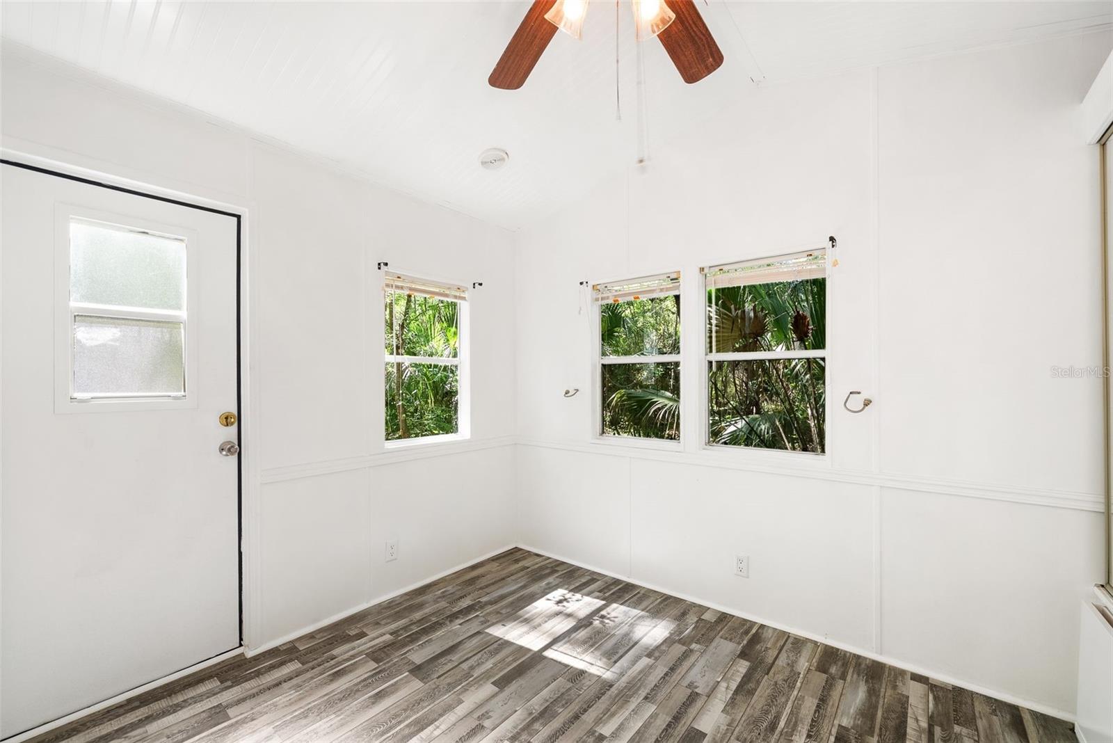 25723 BAREVA RD, WEEKI WACHEE, FL — photo 34