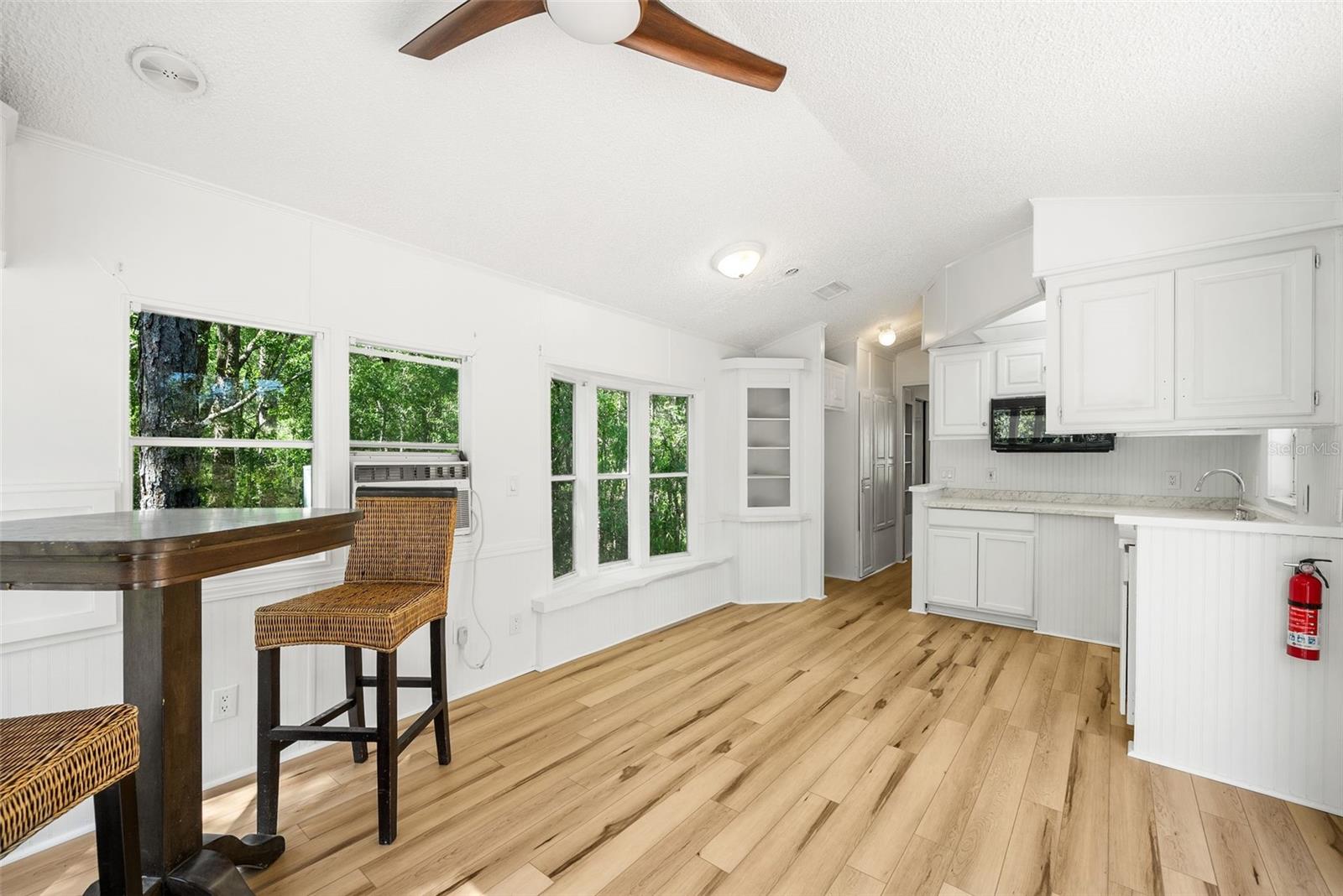 25723 BAREVA RD, WEEKI WACHEE, FL — photo 40