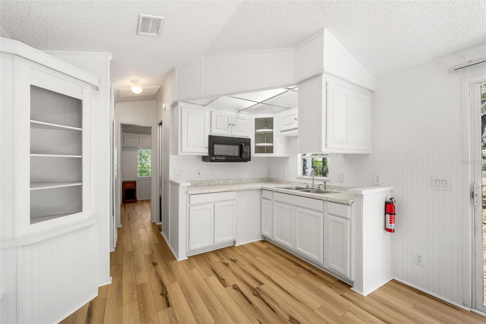 25723 BAREVA RD, WEEKI WACHEE, FL — photo 41