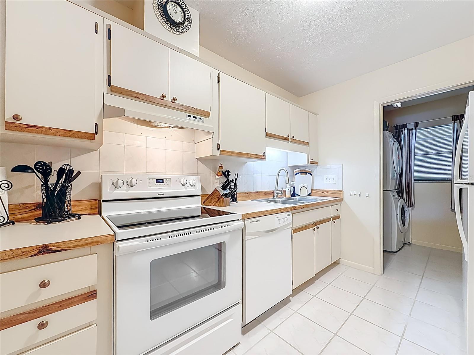 3505 TARPON WOODS BLVD #P408, PALM HARBOR, FL — photo 6