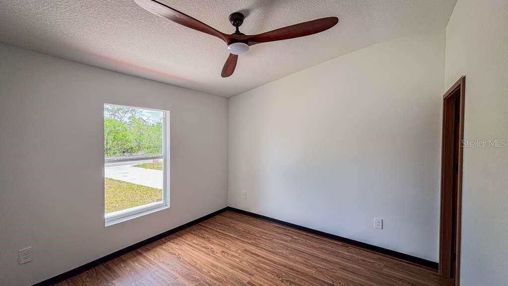 5830 VIRTUDES ST, SEBRING, FL — photo 12