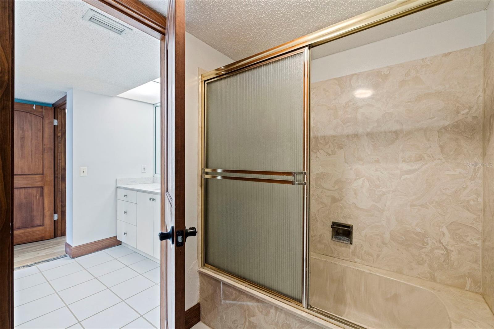736 ISLAND WAY #504, CLEARWATER BEACH, FL — photo 30