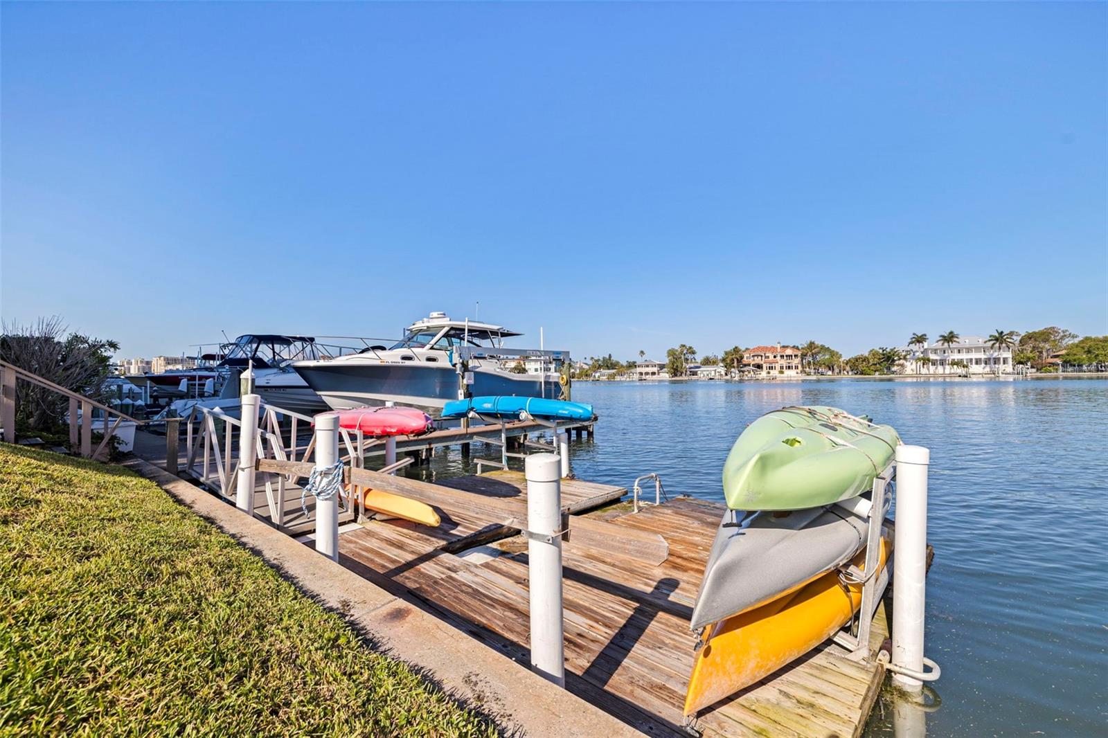 736 ISLAND WAY #504, CLEARWATER BEACH, FL — photo 42
