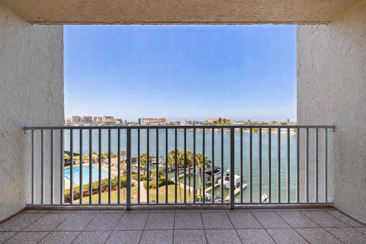 736 ISLAND WAY #504, CLEARWATER BEACH, FL — photo 26