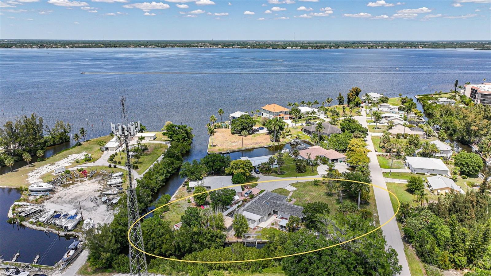 425 FIREBALL CT, PUNTA GORDA, FL