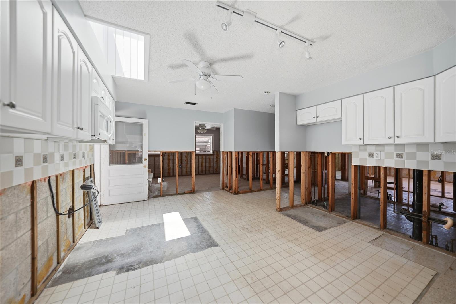 425 FIREBALL CT, PUNTA GORDA, FL — photo 11