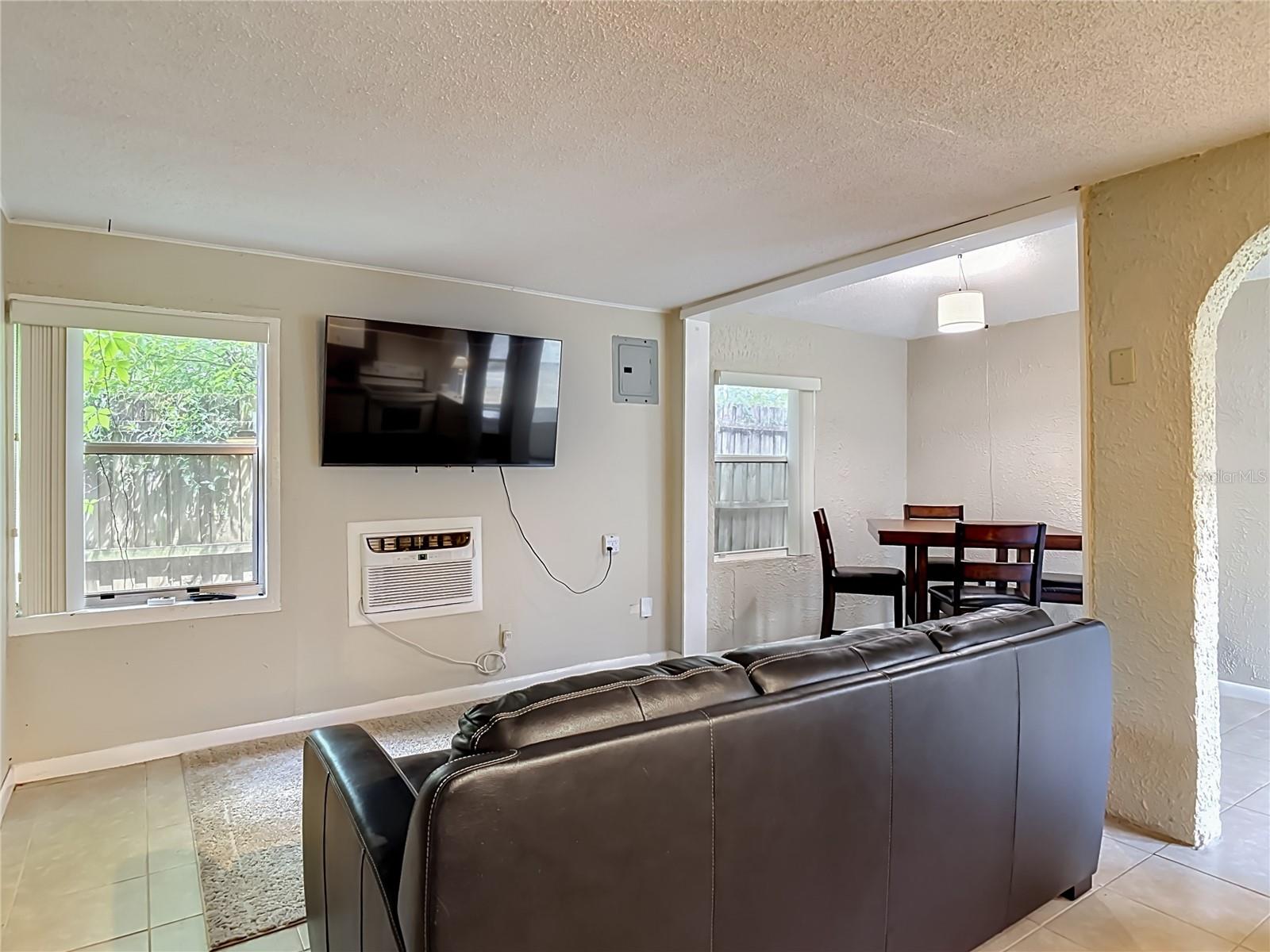 224 S SALISBURY AVE, DELAND, FL — photo 37