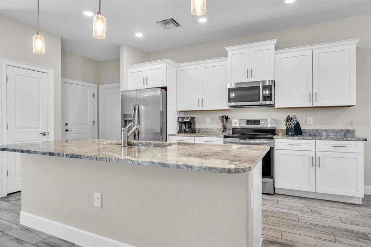 16047 DINAL DR, PUNTA GORDA, FL — photo 11