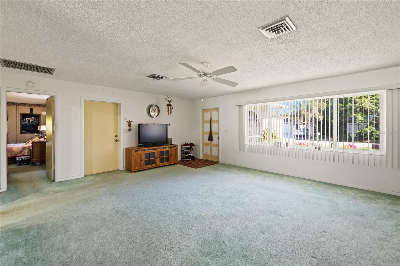 22158 RIVERHEAD AVE, PORT CHARLOTTE, FL — photo 5