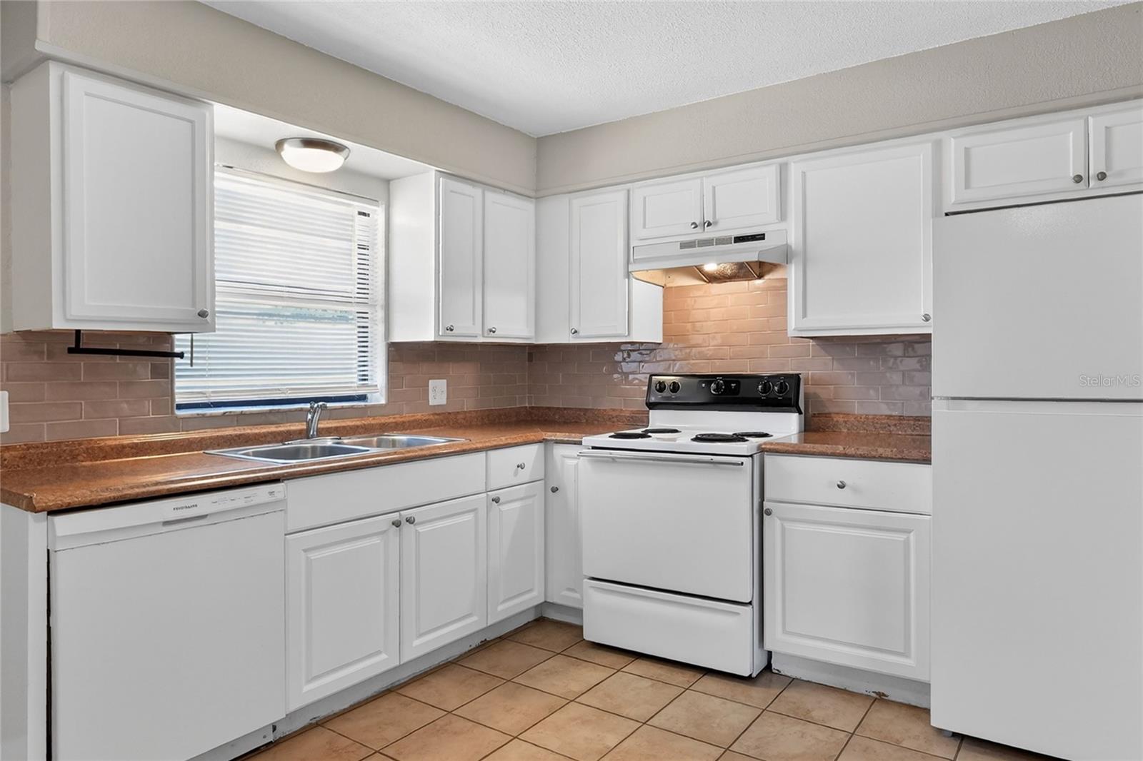 1554 SARAH ST, LAKE WALES, FL — photo 9