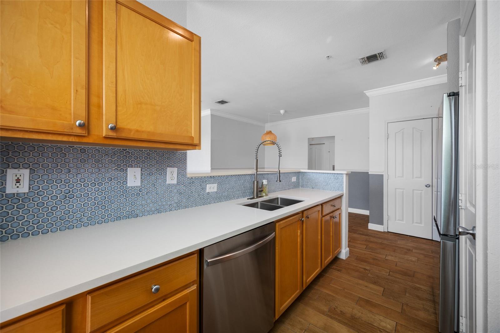 5000 CULBREATH KEY WAY #1-201, TAMPA, FL — photo 17