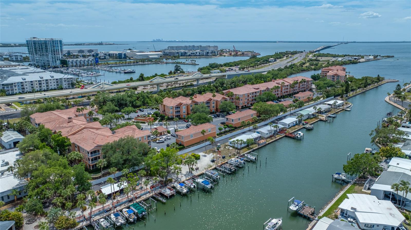 5000 CULBREATH KEY WAY #1-201, TAMPA, FL — photo 46