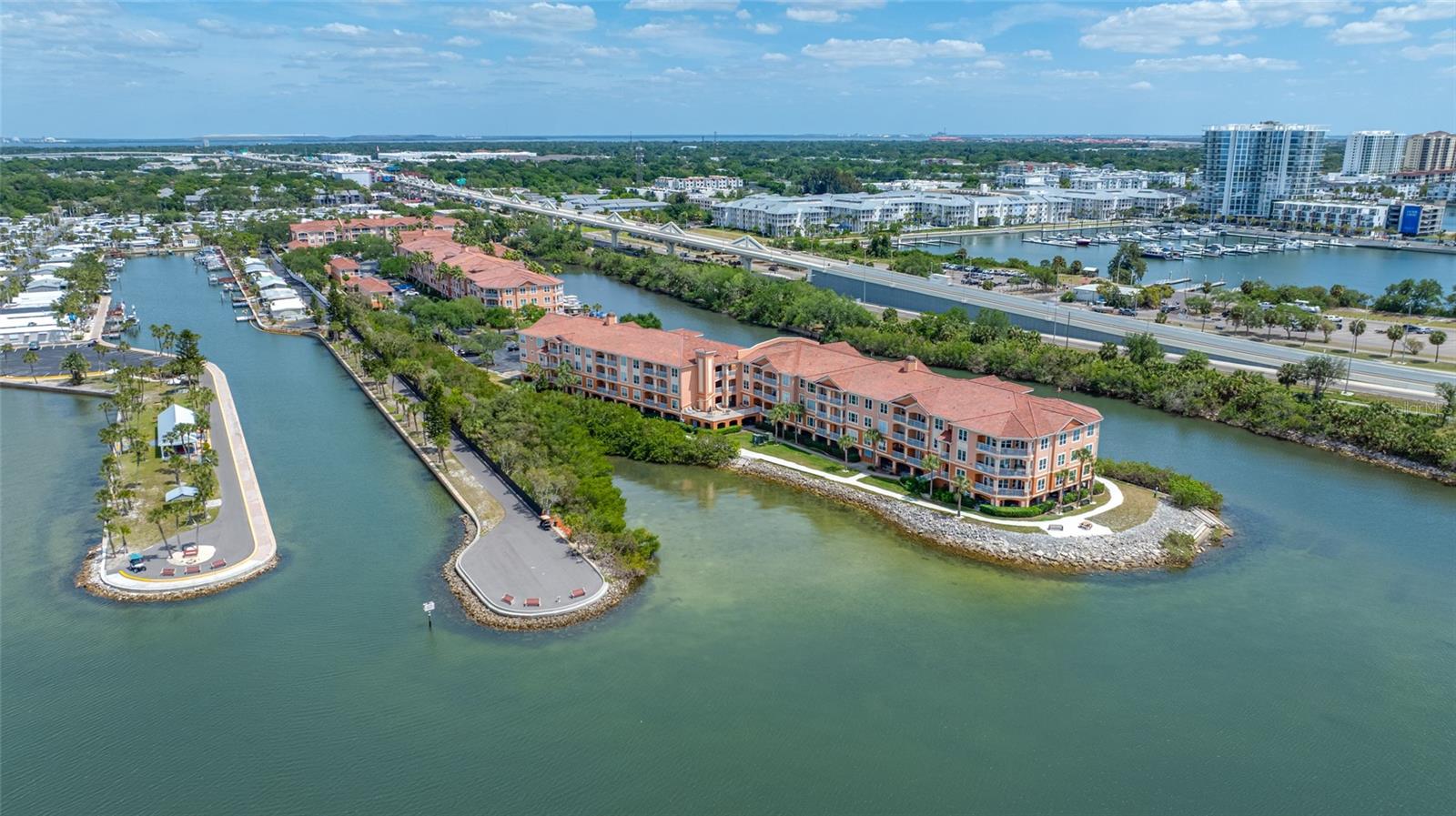 5000 CULBREATH KEY WAY #1-201, TAMPA, FL — photo 51