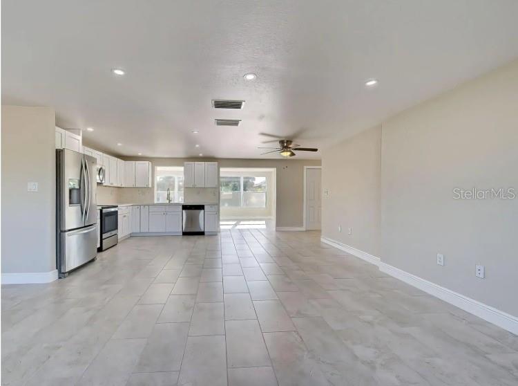 4342 EWING CIR, PORT CHARLOTTE, FL — photo 11