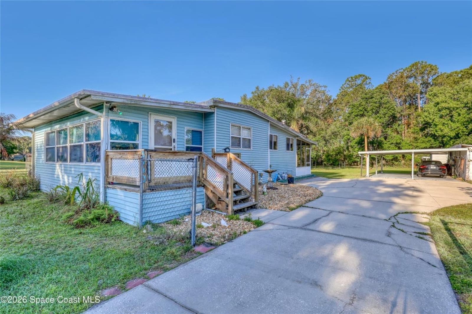 2540 TUSCANY DR, MIMS, FL — photo 2