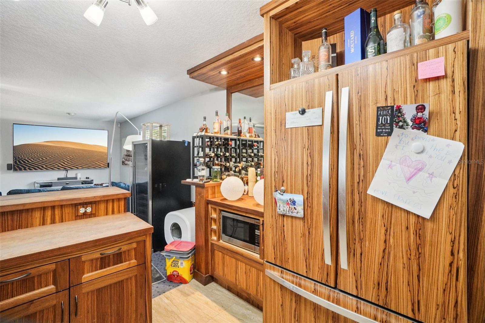 162 SE LINCOLN CIR N, ST PETERSBURG, FL — photo 29
