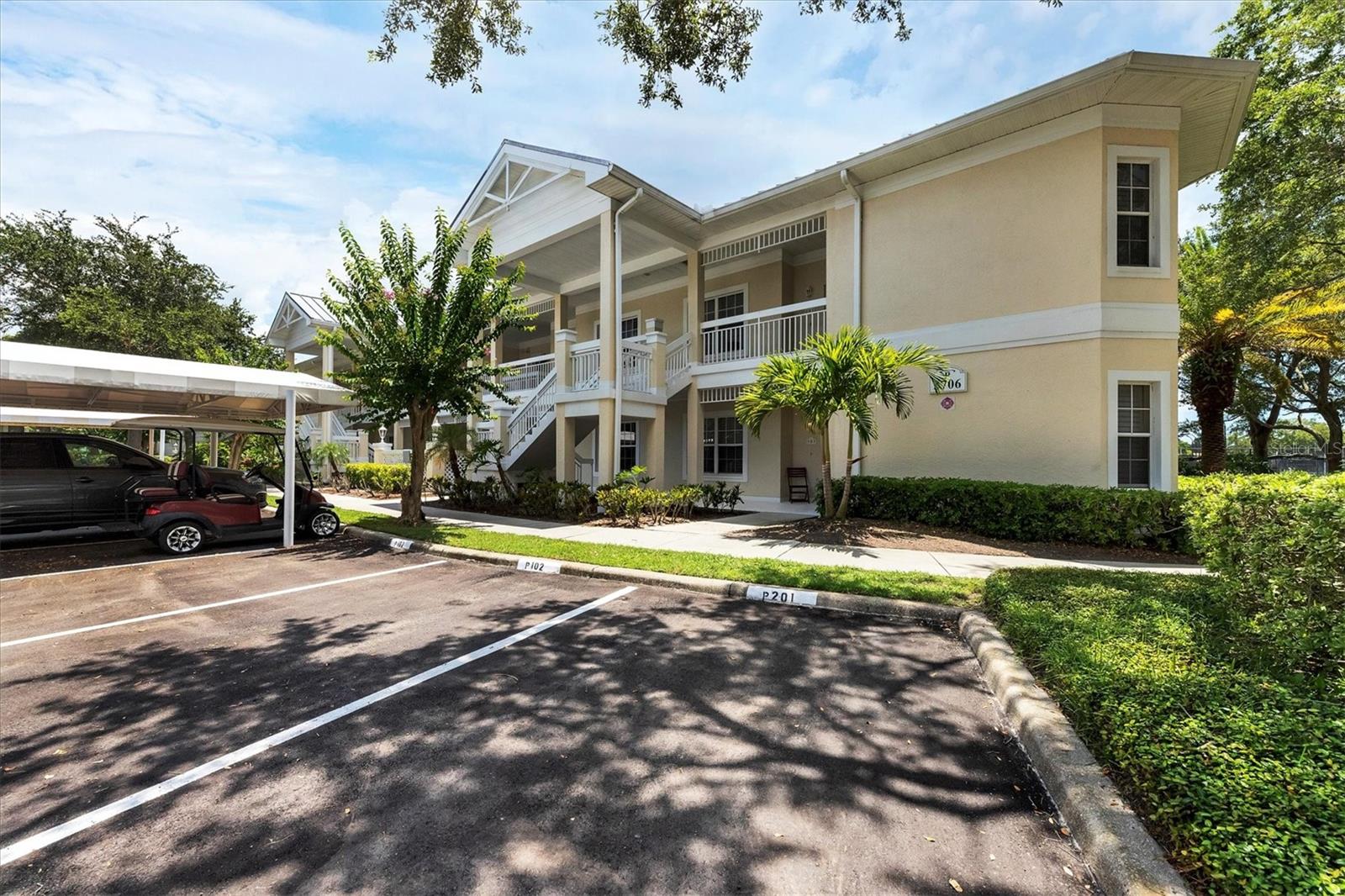3706 54TH DR W #102, BRADENTON, FL