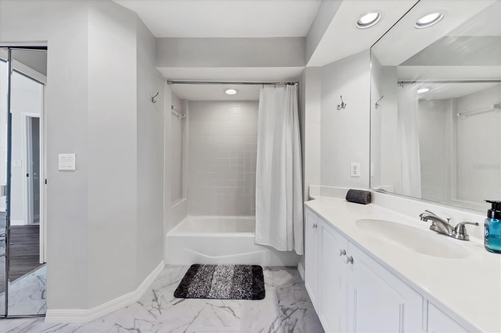 3706 54TH DR W #102, BRADENTON, FL — photo 21
