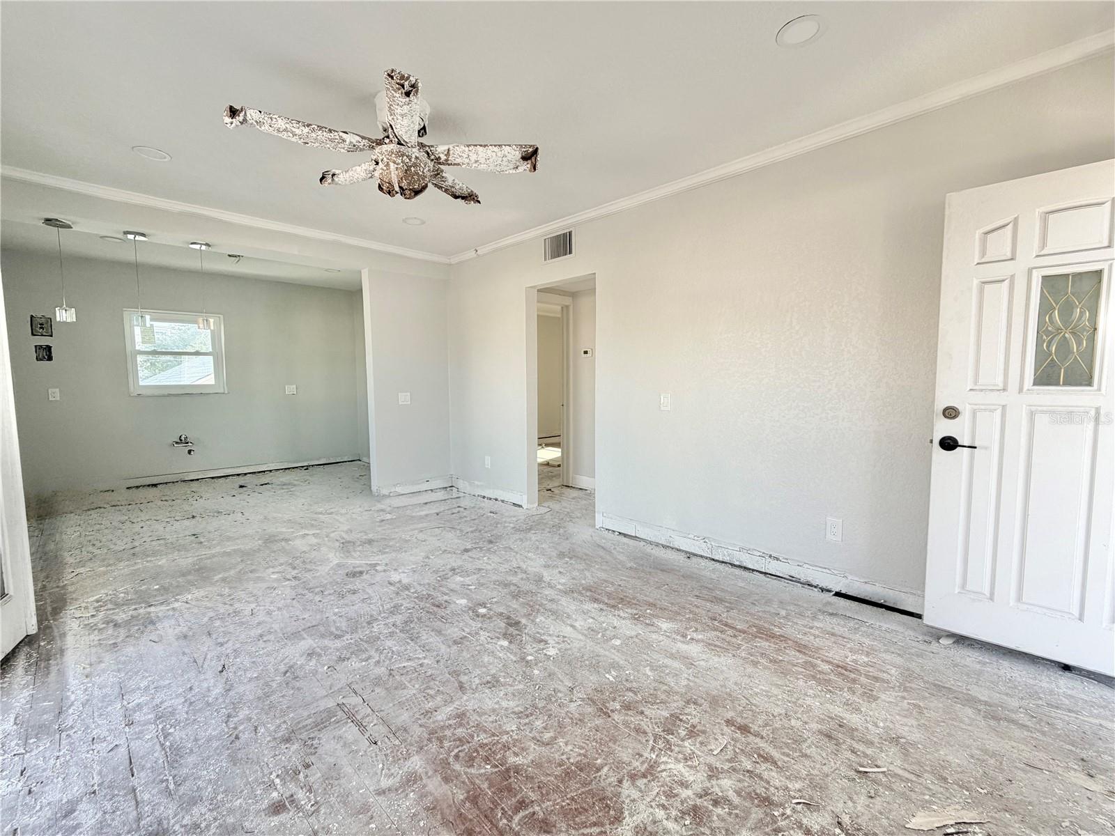 664 MANDALAY AVE, CLEARWATER BEACH, FL — photo 10