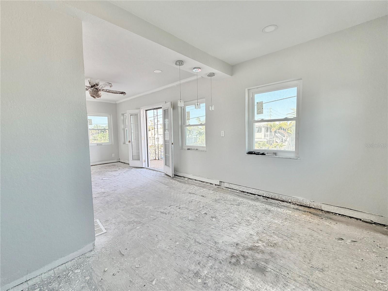 664 MANDALAY AVE, CLEARWATER BEACH, FL — photo 13