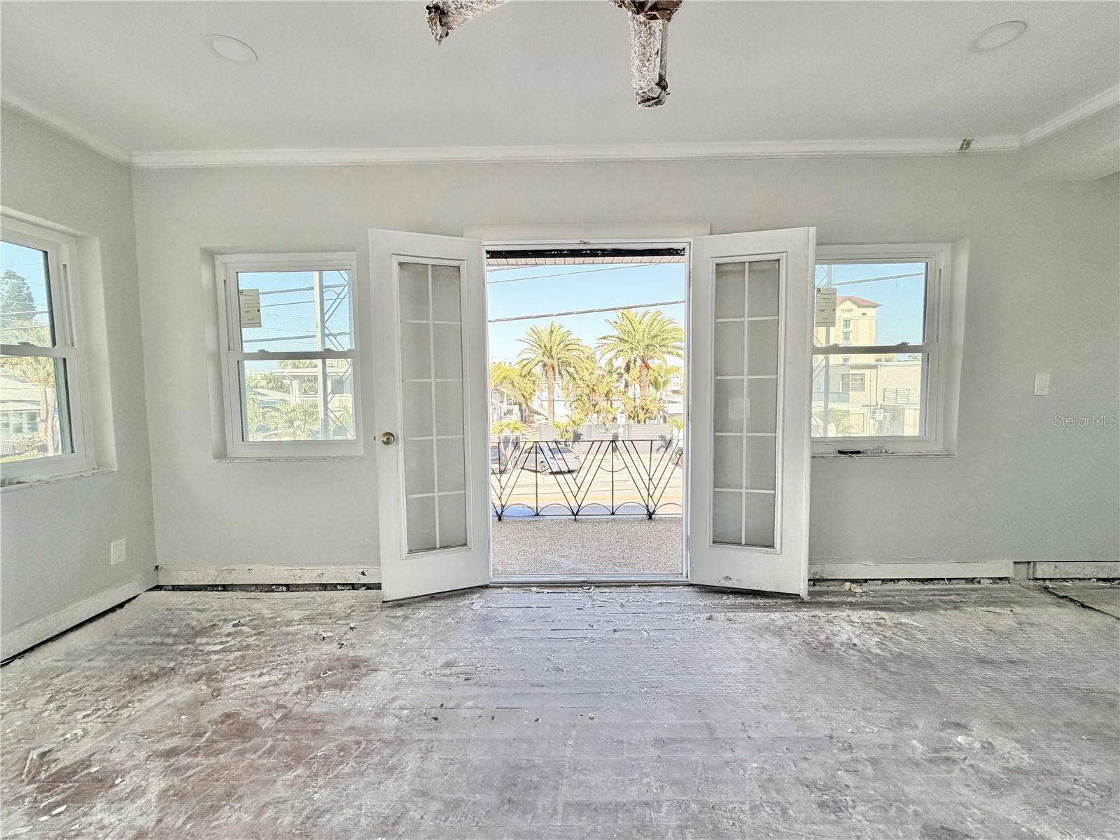 664 MANDALAY AVE, CLEARWATER BEACH, FL — photo 14