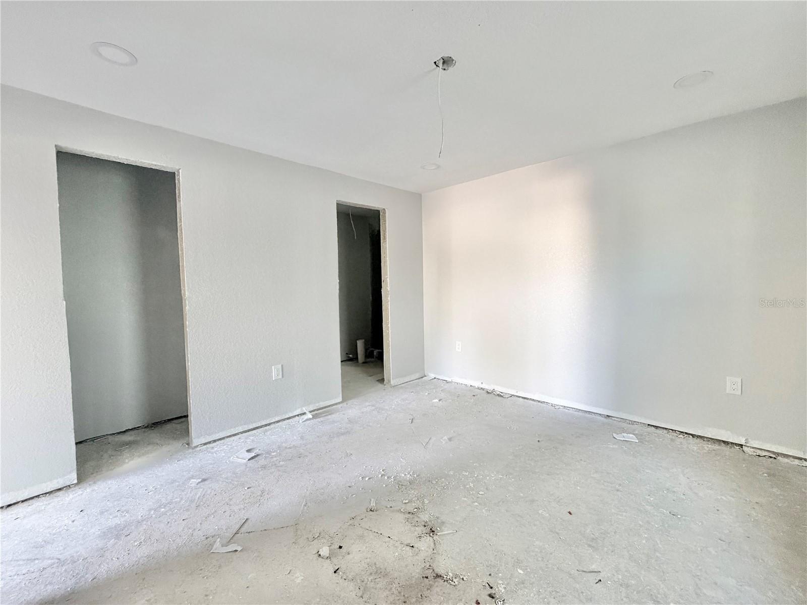 664 MANDALAY AVE, CLEARWATER BEACH, FL — photo 36